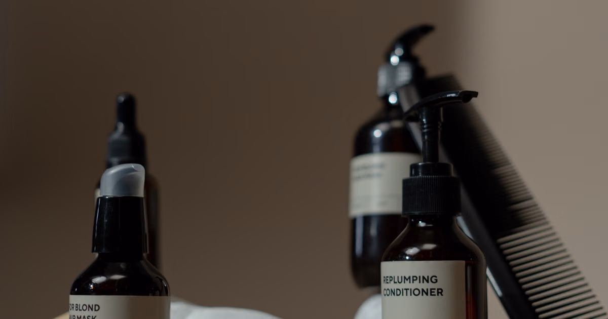 Produits « clean » pour cheveux texturés : ce que le mot « parfum » te cache 🧪